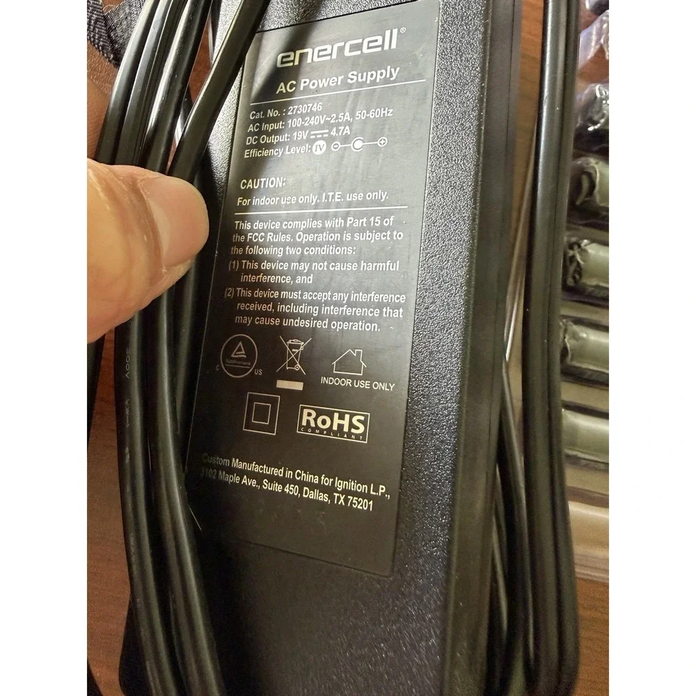 Enercell Power Supply With interchangeable Tips AC 100-240v 2.5a Adapt